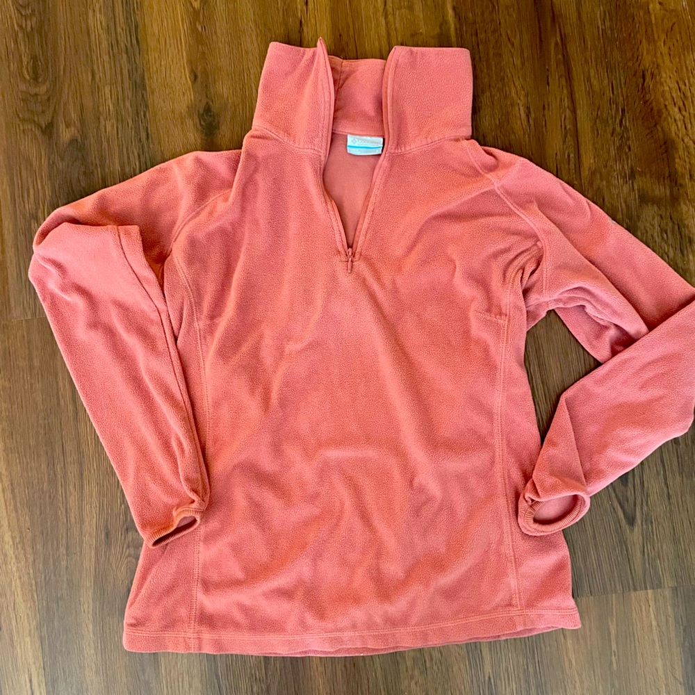 Columbia pullover